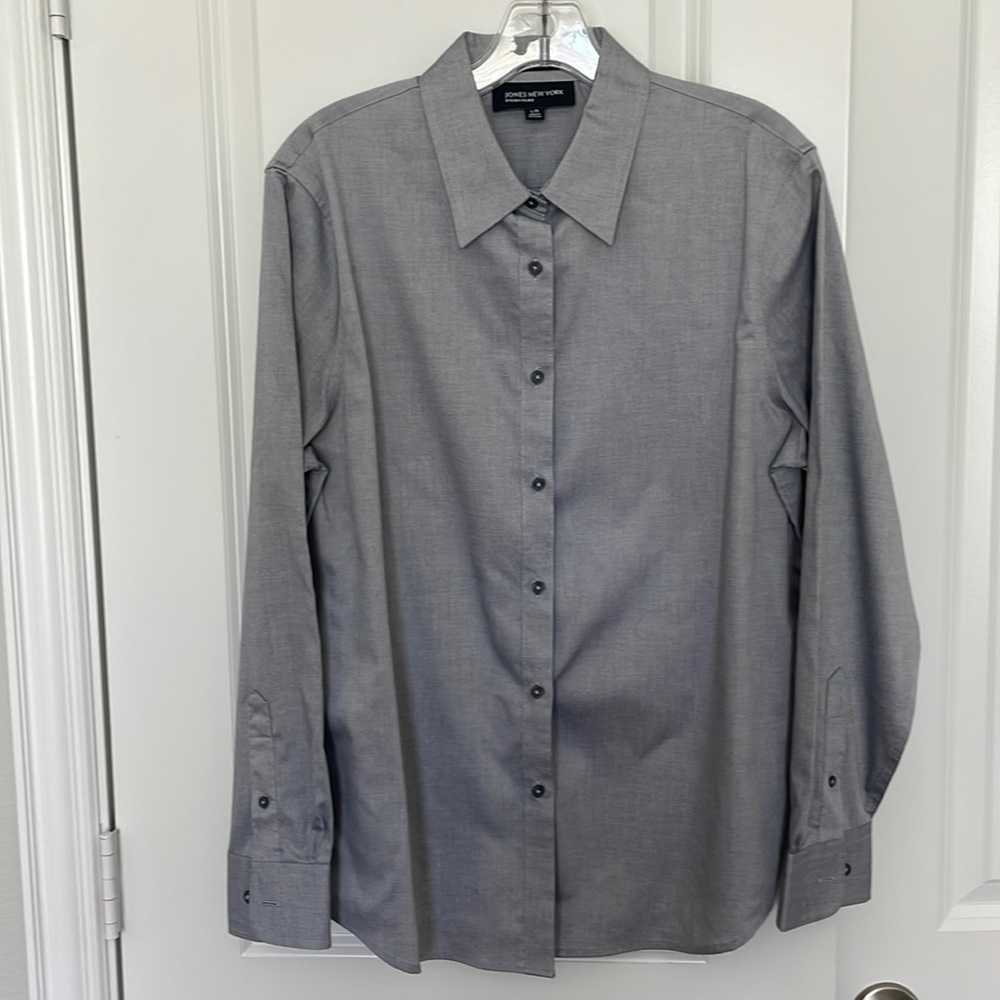 Jones New York | Bluish-Grey Button-Up Blouse | sz. L